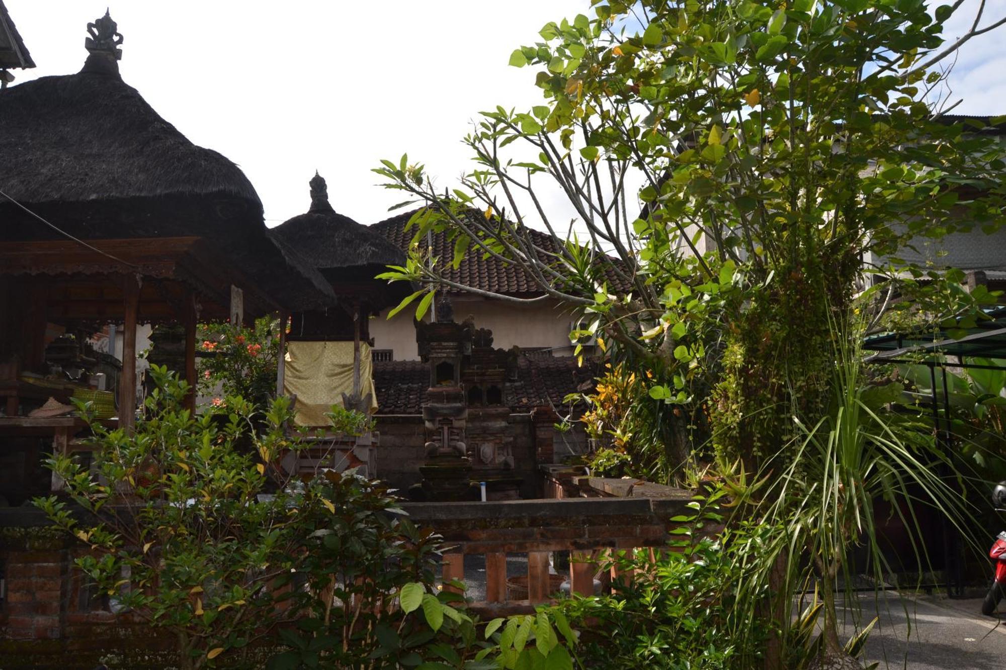 Sakha House Hotel Ubud  Exterior photo